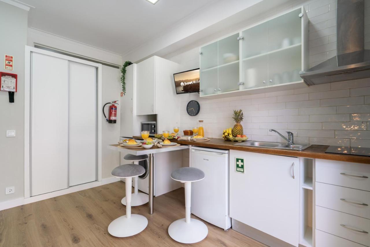 Host Wise - Modern Flats With Stunning Terrace Or Balcony - Central Location 포르투 외부 사진